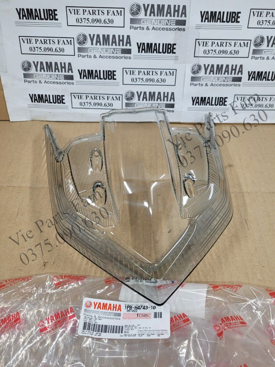 Mica/ nắp chụp đèn hậu Jupiter Fi , hàng din Yamaha