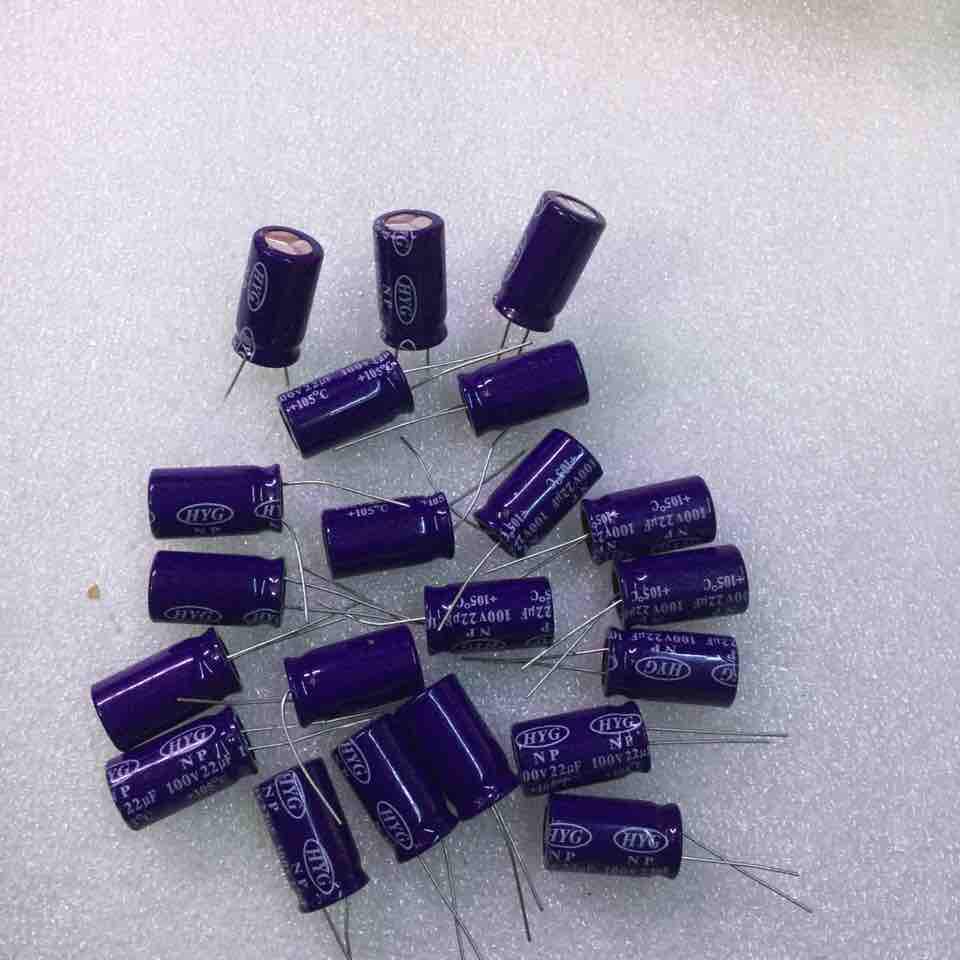10 chiếc tụ 22 M/100 v không phân cực