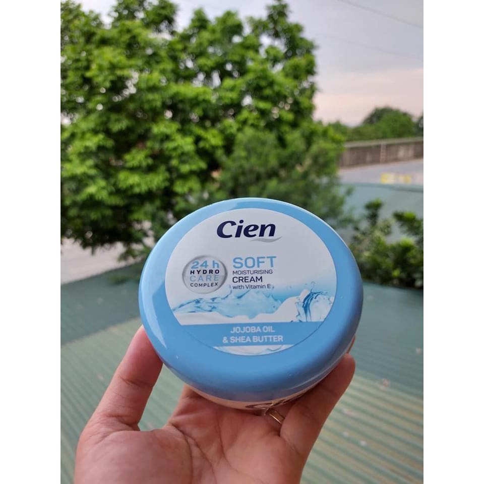 KEM DƯỠNG ẨM CIEN