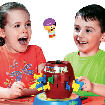 [HCM]Trò chơi Đâm hải tặc size lớn chất liệu nhựa dày cao cấp chống bể vỡ nếu rớt - Đồ chơi đâm hải tặc dành cho trẻ giúp thông minh hơn nhanh nhẹn và giải trí vui vẻ cho bé traibé gái