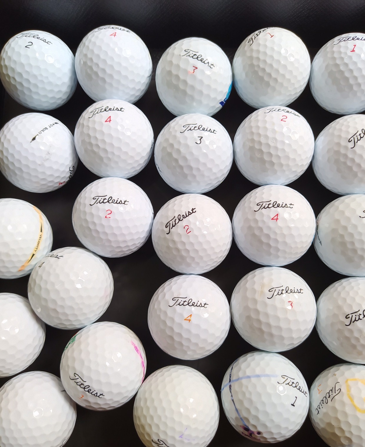 10 quả bóng golf TitIeisf độ mới cao