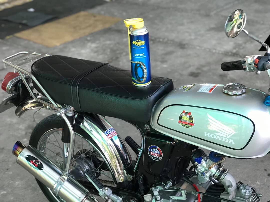CHAI XỊT DƯỠNG SÊN PUTOLINE DRYTEC