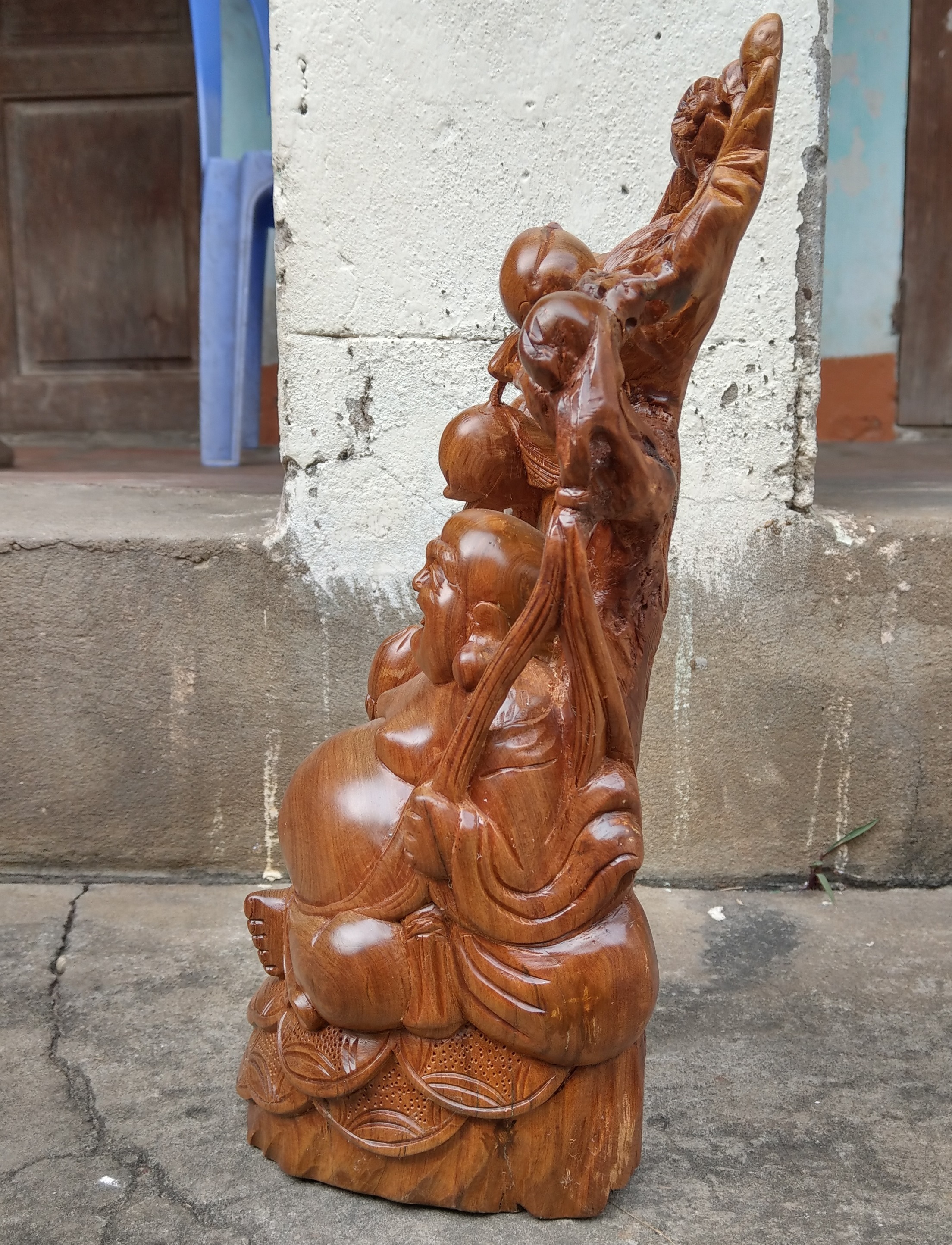 Tượng Di Lặc Gỗ Bách Xanh - Cao 33cm