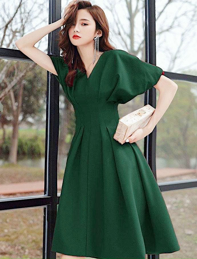 Đầm váy rêu cánh dơi xếp li