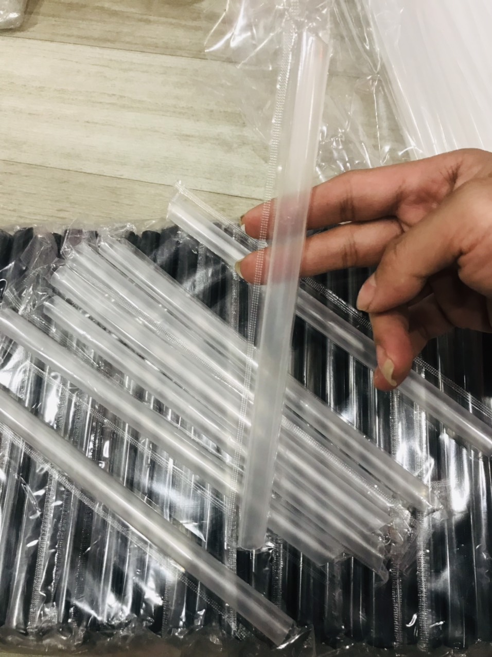 Ống hút trà sữa Cao cấp màng bọc OPP từng chiếc( khoảng 170 pcs )
