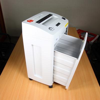 [HCM]Máy hủy tài liệu Silicon PS-630C