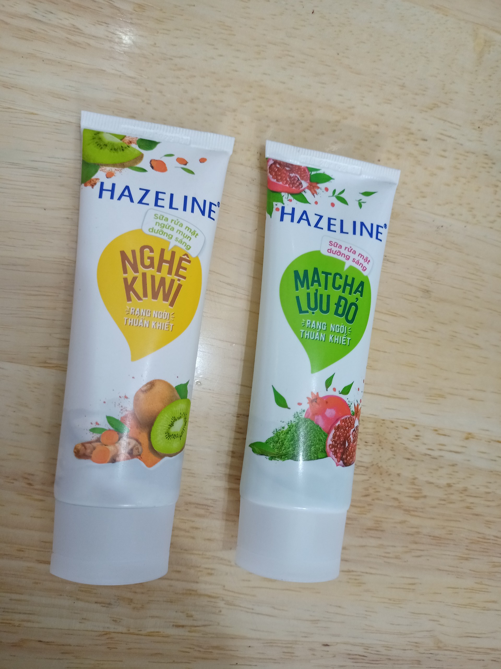 Sữa rửa mặt Hazeline 50gram