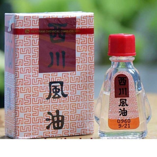 Dầu gió Thái nước trắng chai 7ml