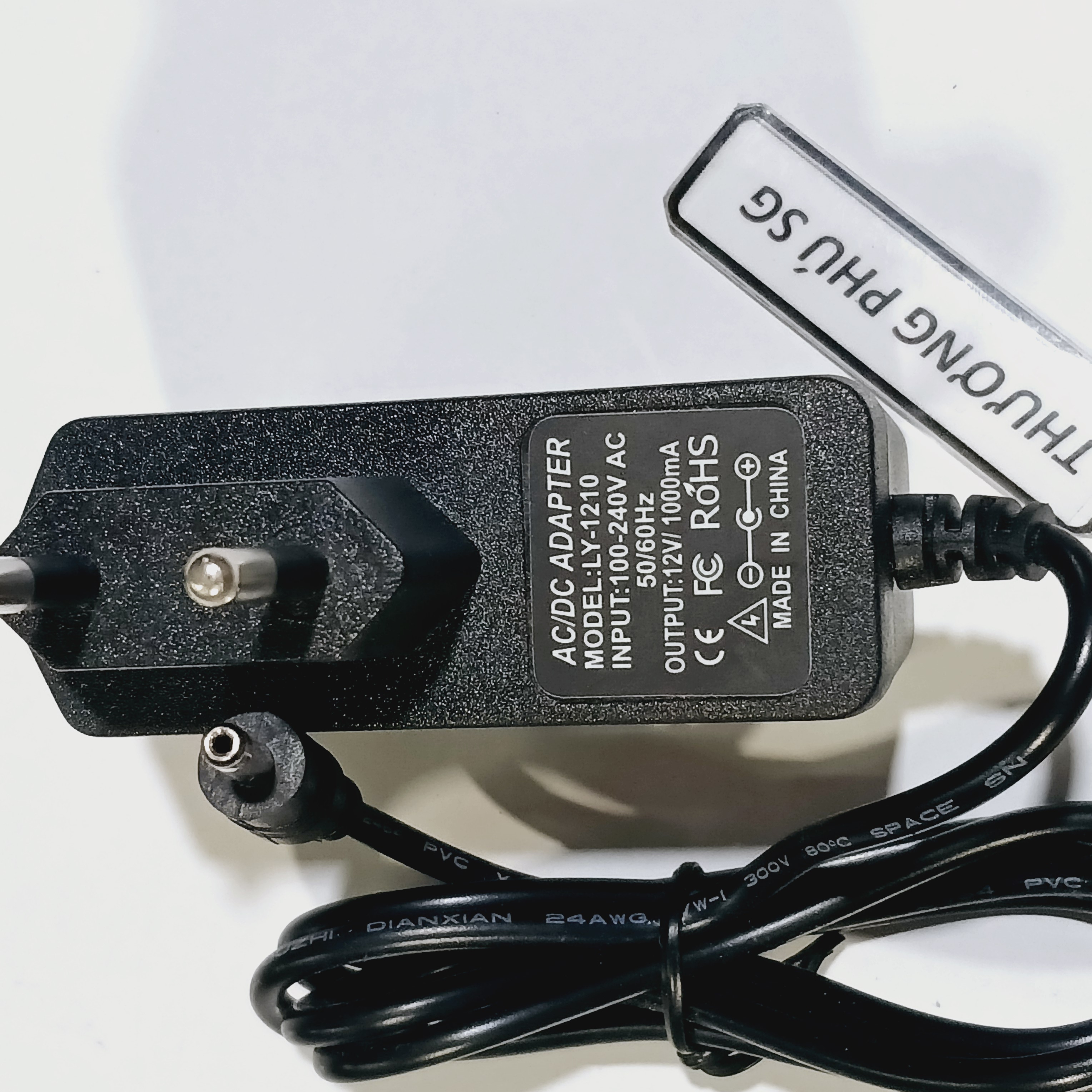 Nguồn Adapter DC 12V - 1A (Đầu cắm 3.5mm x 1.35mm)