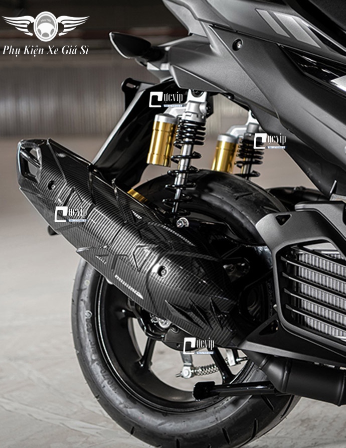 [HCM]Ốp Pô NVX 2021 Carbon MS3709