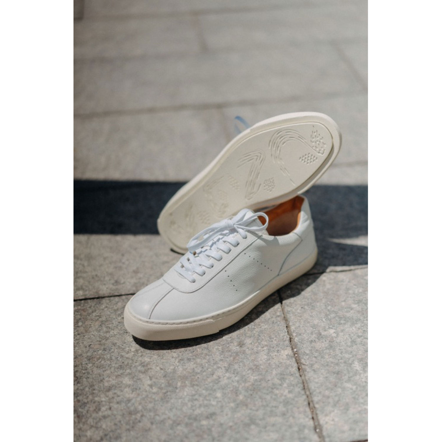 Giày Sneaker Chất Liệu Da Bê Nhập Khẩu Cao Cấp ( CSK 0132)