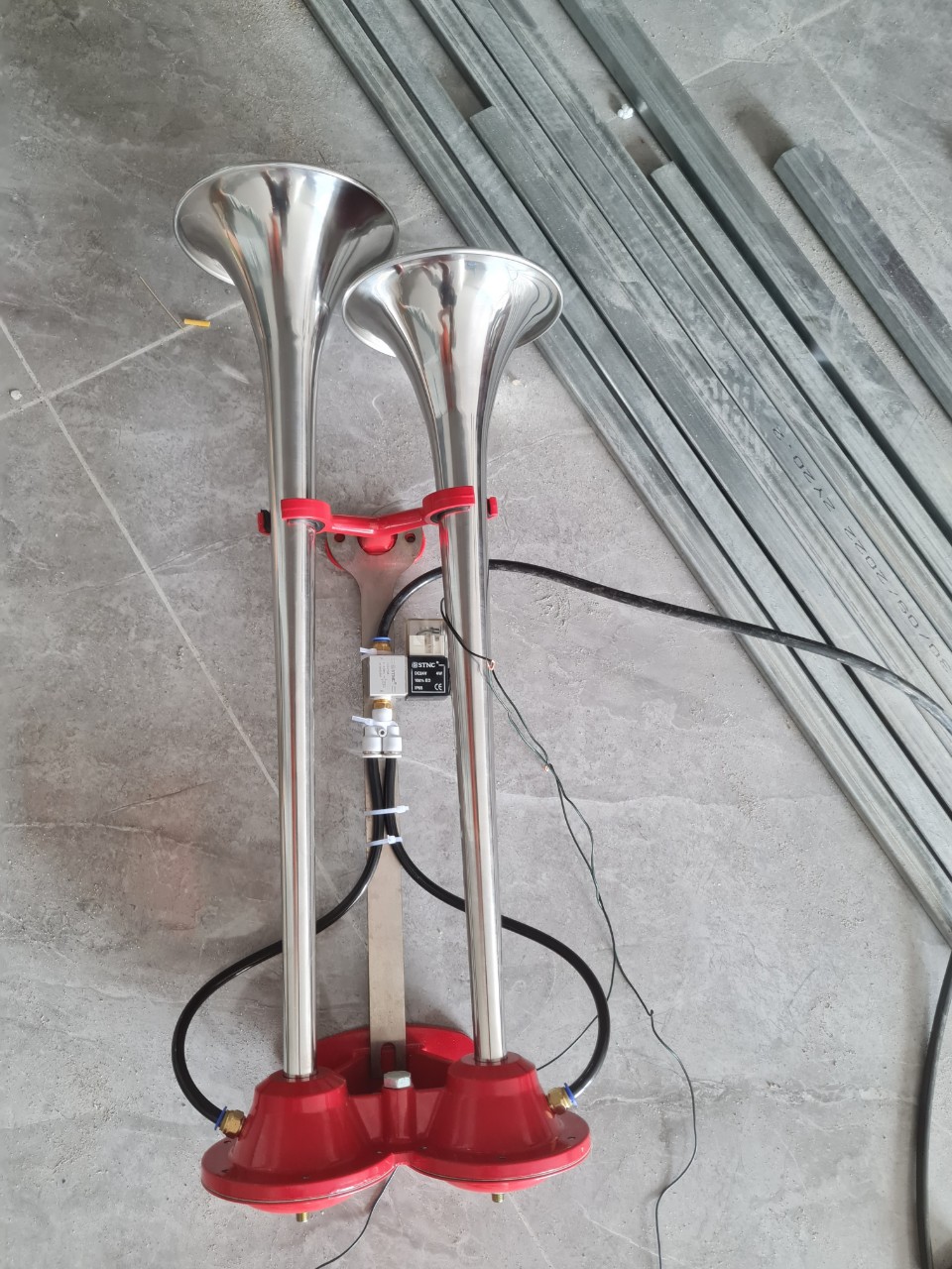 CÒI ĐỎ ĐỘ ĐẲNG CẤP CHẤT ÂM SIÊU KHỦNG