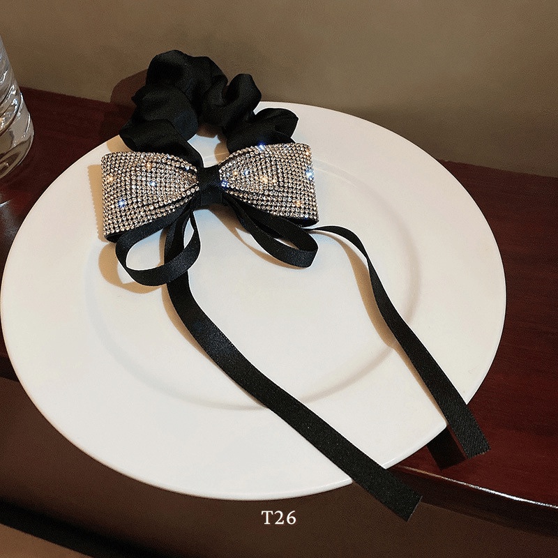 BUỘC TÓC HOA RƠI - MELY 1026