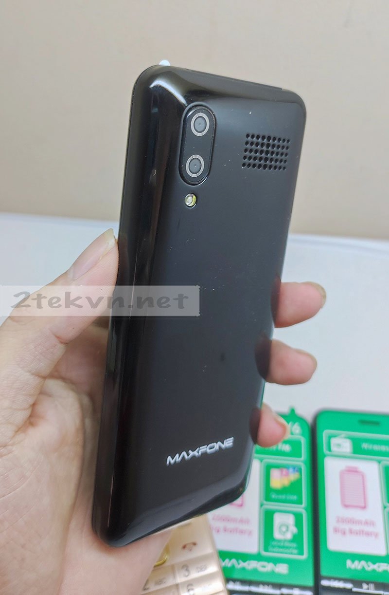 Điện thoại 4 sim siêu mỏng v6/v12 pin khủng giá rẻ