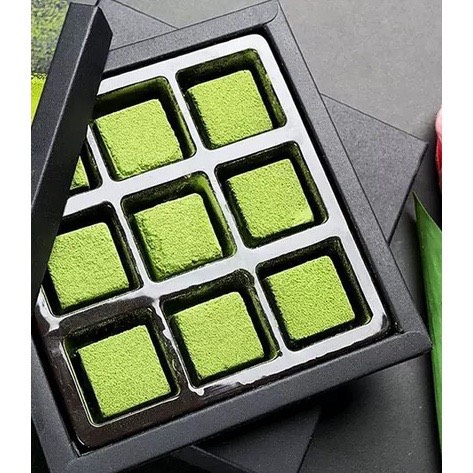 Khay nhựa đựng kẹo socola 9v, 12v, nama socola