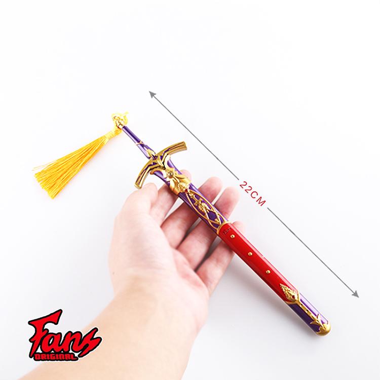 Mô hình Kiếm Caliburn trong FATE (tặng kèm bộ giá đỡ trưng bày)