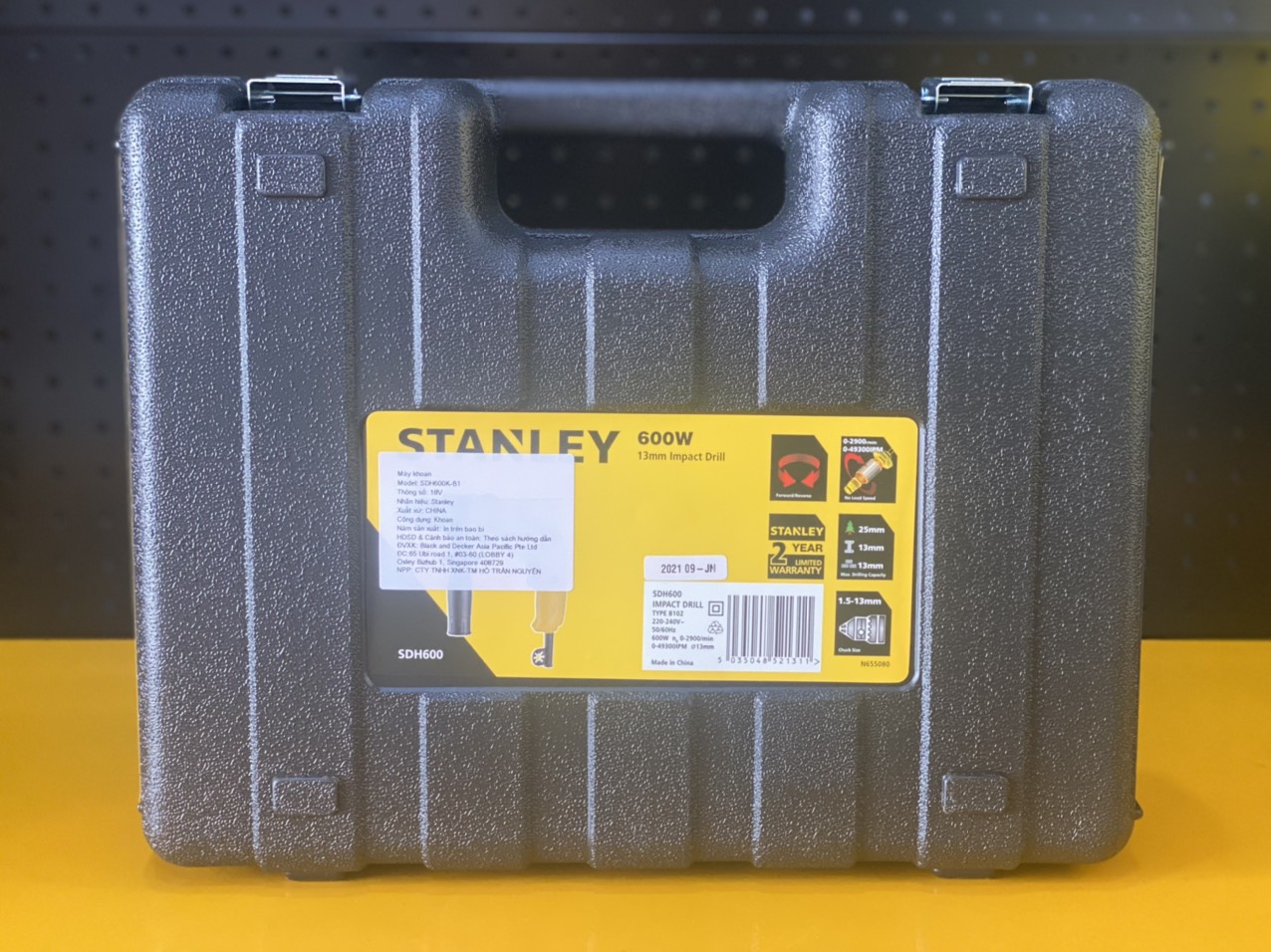 Máy khoan cầm tay 600W Stanley SDH600K