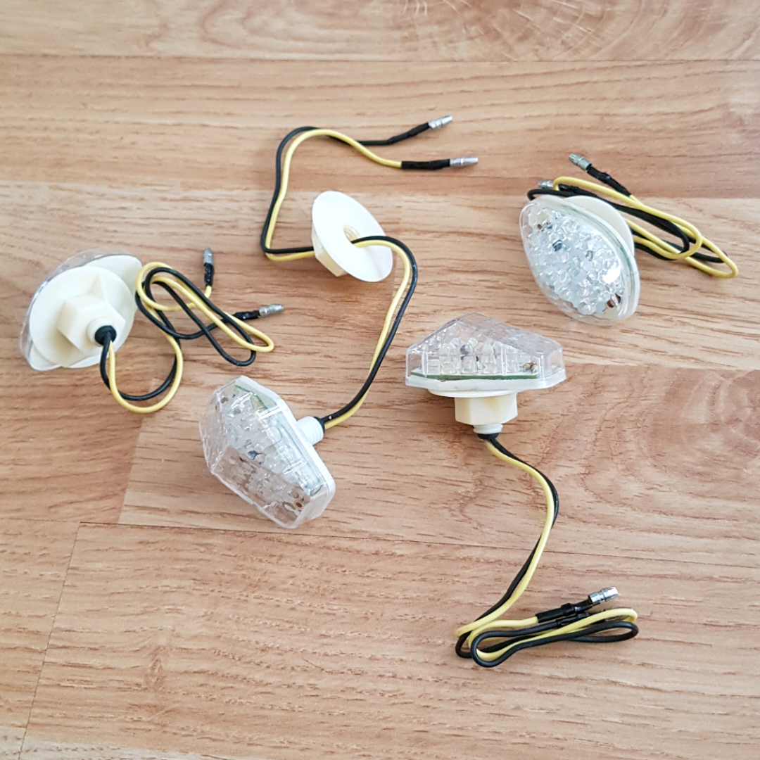 Đèn Xinhan Led ốp sườn xe