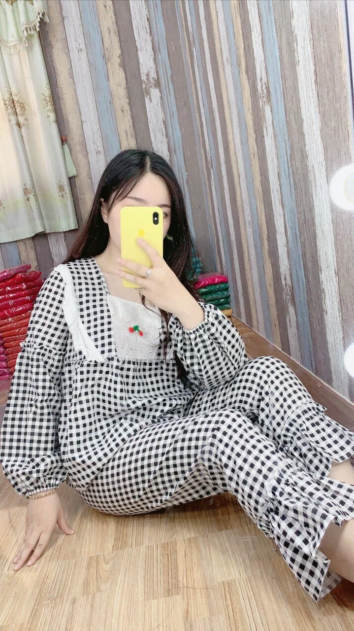 bộ kate phối ren cổ vuong quần lững xòe