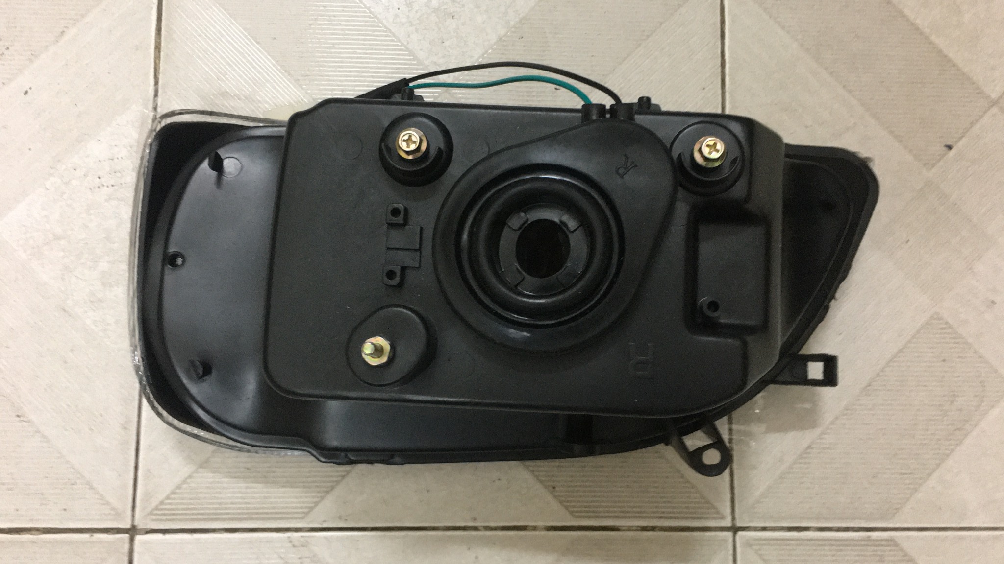 Đèn pha Thaco Towner 750A