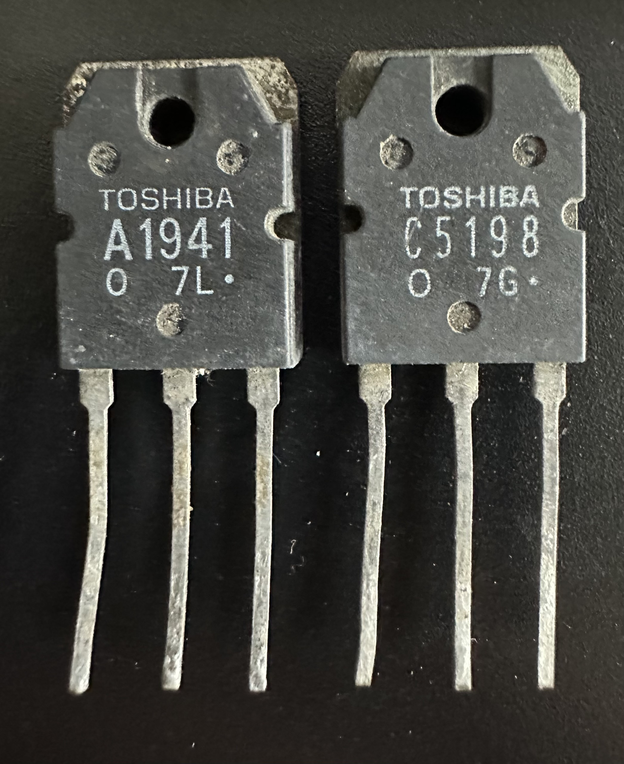 Cặp sò công suất A1941 & C5198 hàng tháo máy