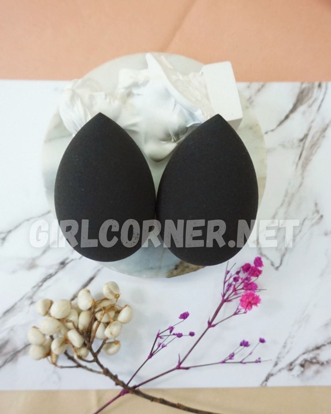 Mút Trang Điểm Beauty Blender Pro