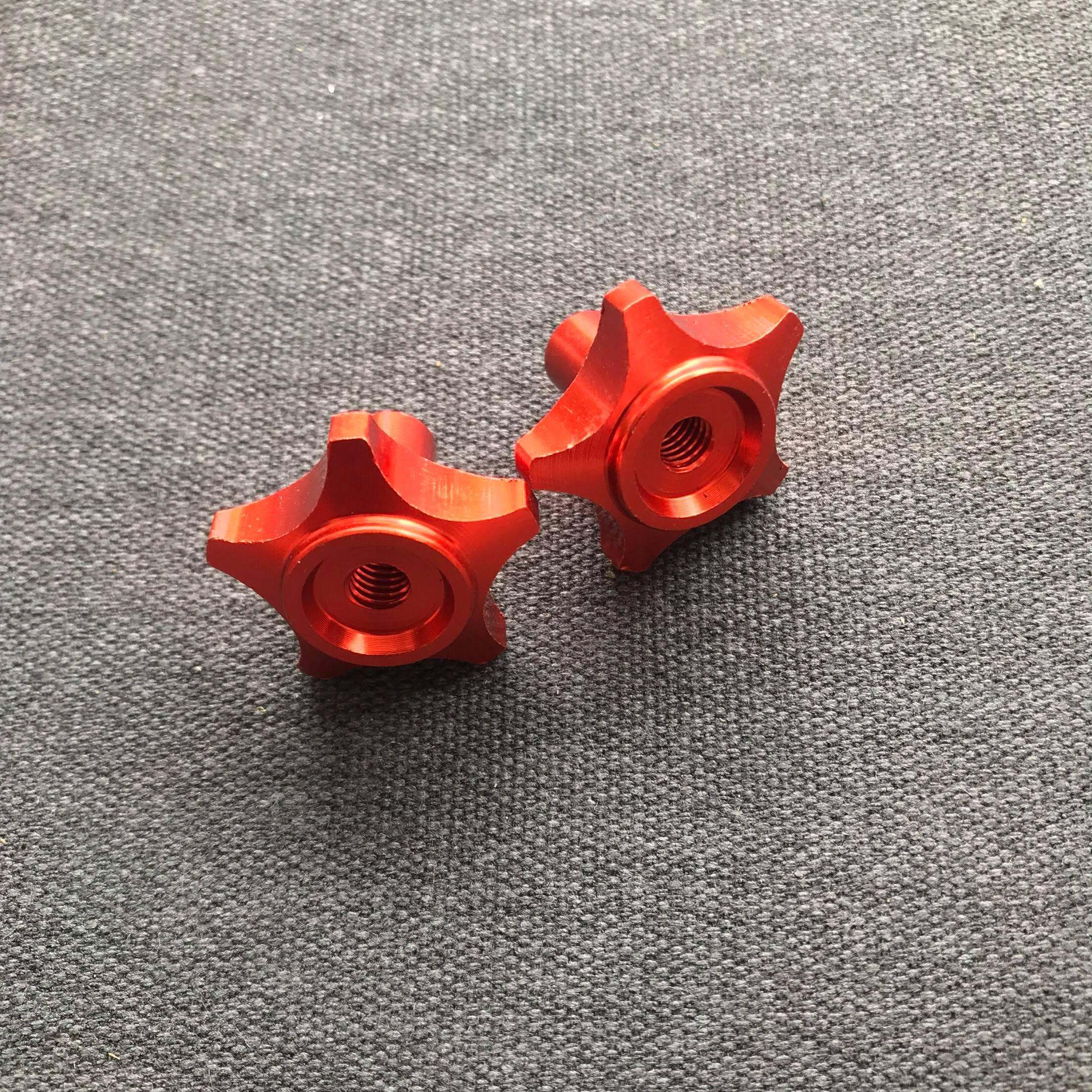 Bộ 02 ốc kiểu ngôi sao chỉnh bát thắng cho nhiều loại xe (MÀU CAM)