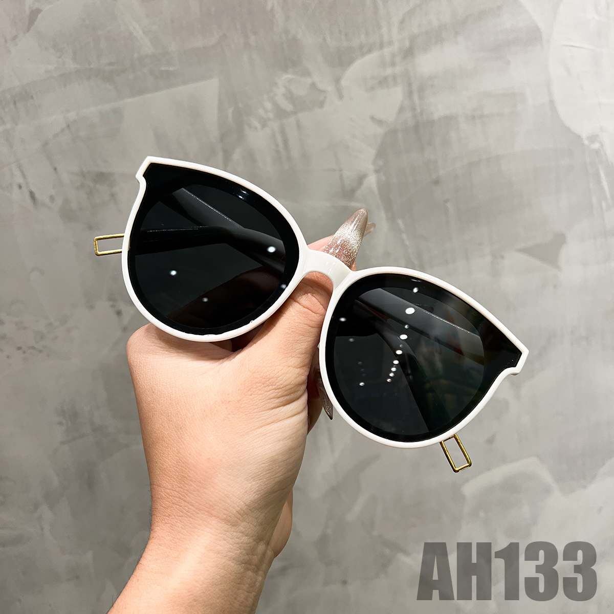 Kính mát nam nữ thời trang mắt đen phong cách unisex đẹp AH133