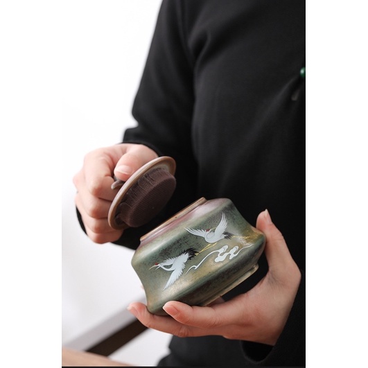 Hũ trà gốm hạc tiên