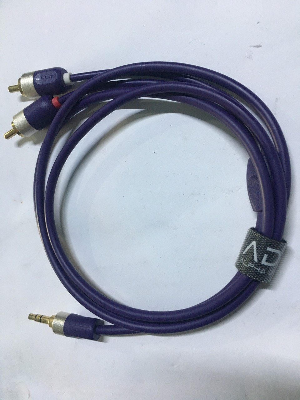 Dây 3.5 mm ra 2 đầu av furutech hàng bãi nhật chính hãng