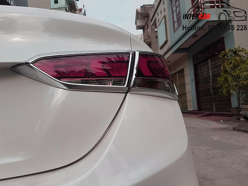 Ốp đèn hậu xe Huyndai Accent 2018