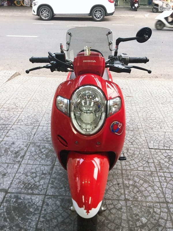 Kính Chắn Gió Cao Cấp Cho Honda Scoopy