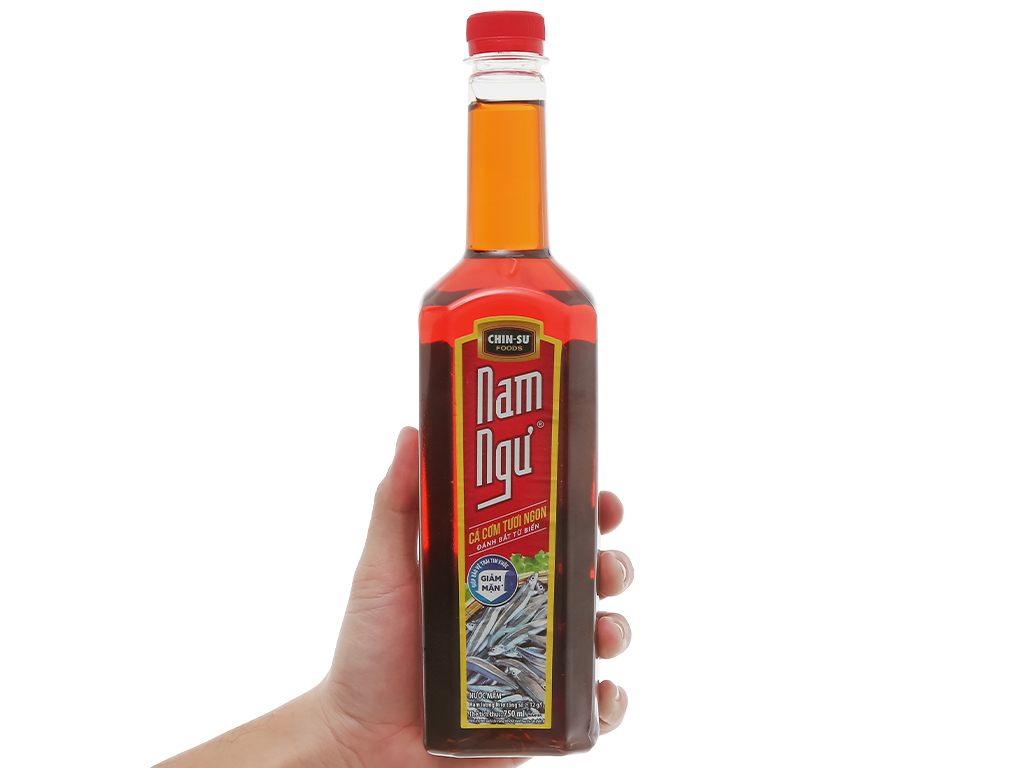 Nước mắm cá cơm Nam Ngư chai 750ml