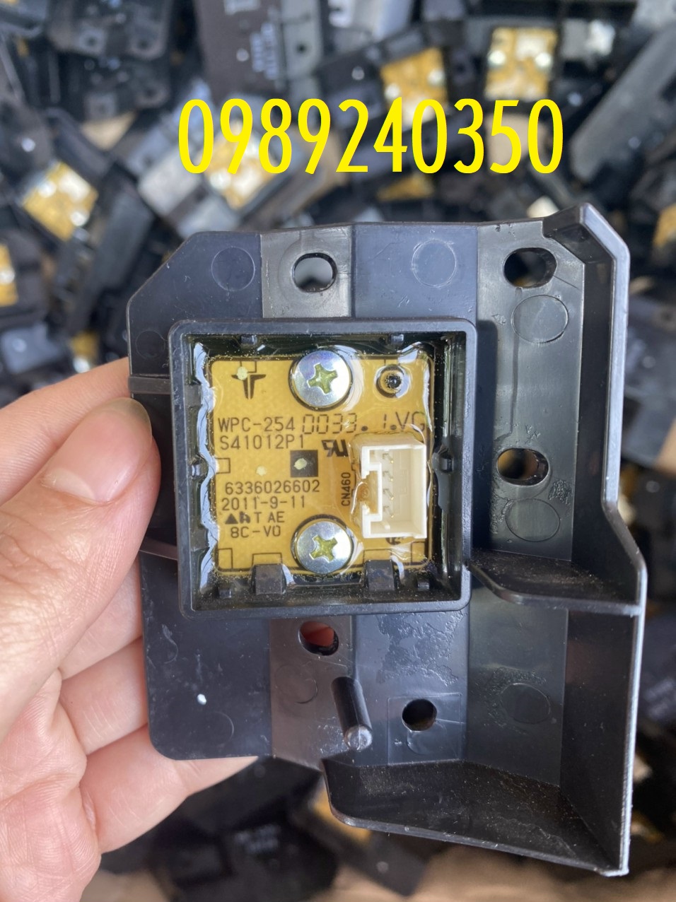 Cảm biến rung lắc máy giặt Toshiba Inverter chính hãng