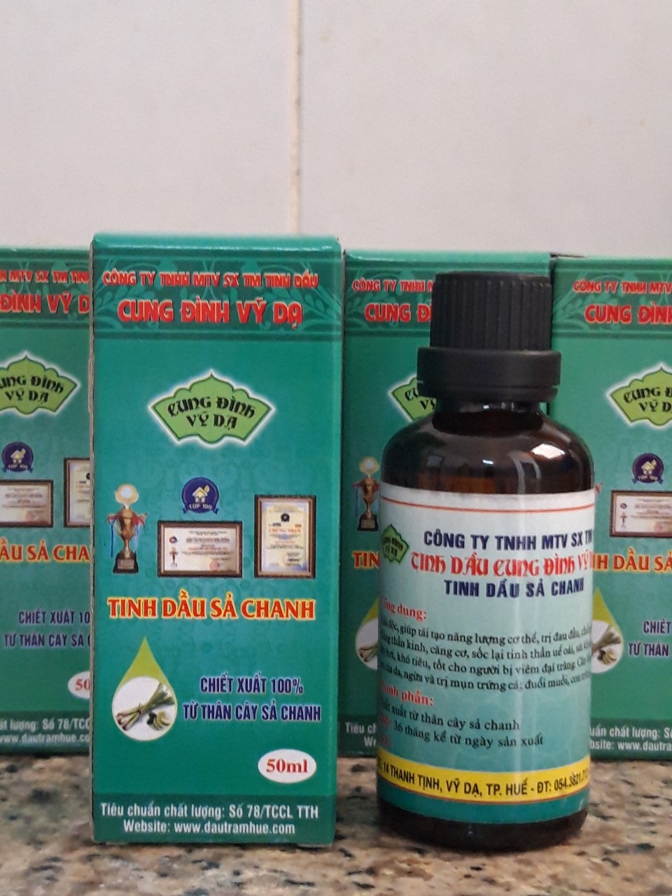Tinh Dầu Sả Chanh Cung Đình Vỹ Dạ 50ml
