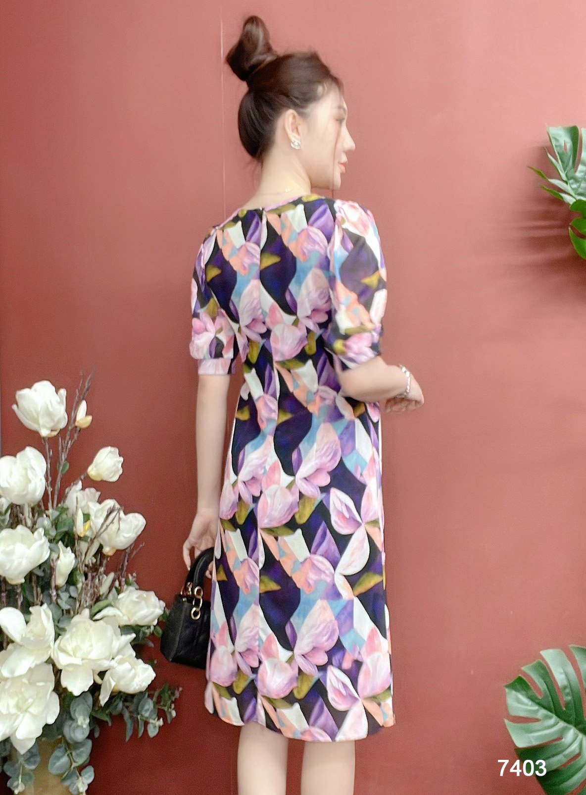 Đầm EMY EM7403 Suông Phối Lưới