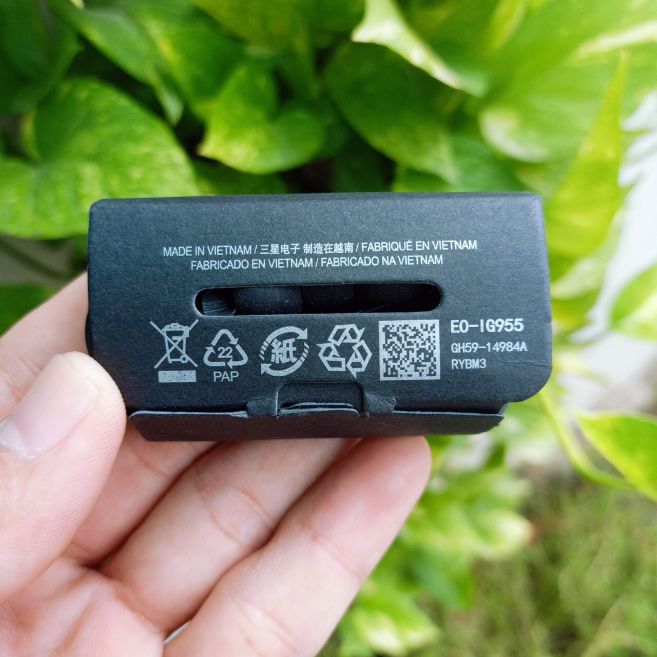 Tai nghe nhét tai AKg chân type C siêu xịn