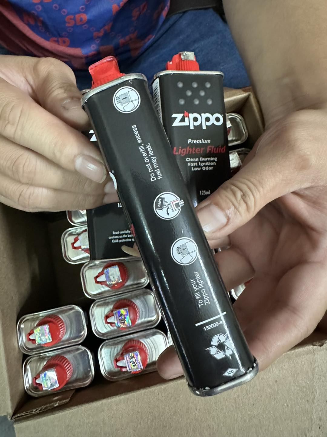 Combo phụ kiện 2 xăng zippo chính hãng
