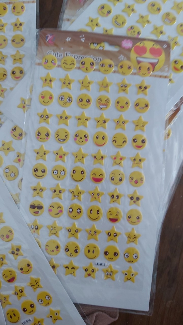 Sticker dán hình mặt cười,cute cho bé vui chơi