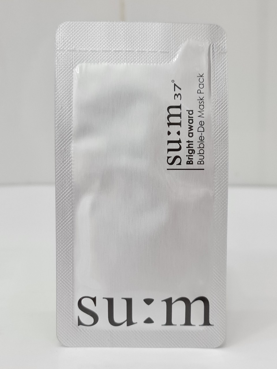Mặt Nạ Sủi Bọt Thải Độc SUM Hàn Quốc