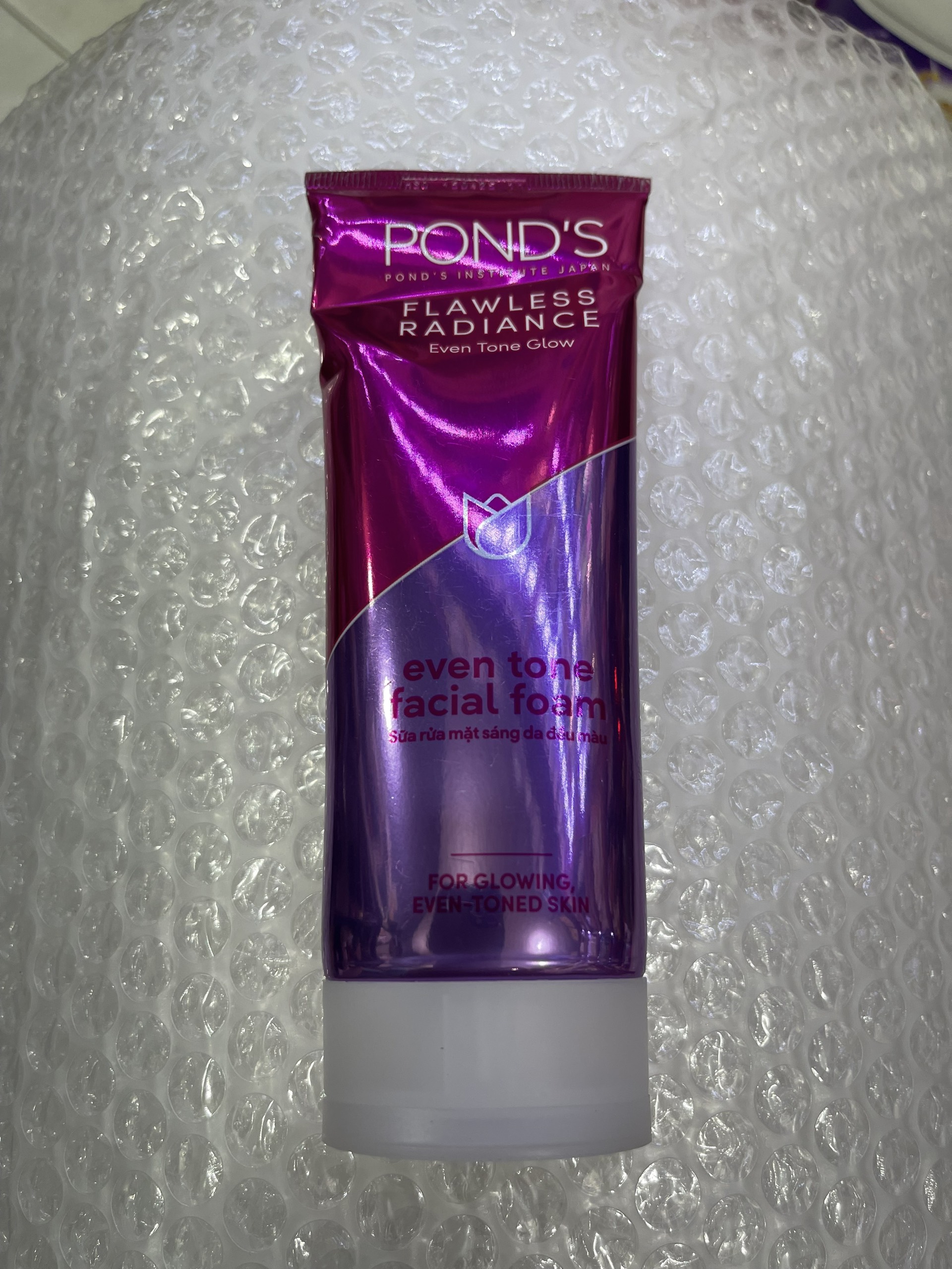 POND’S Sữa Rửa Mặt Sáng Mịn Đều Màu 100g