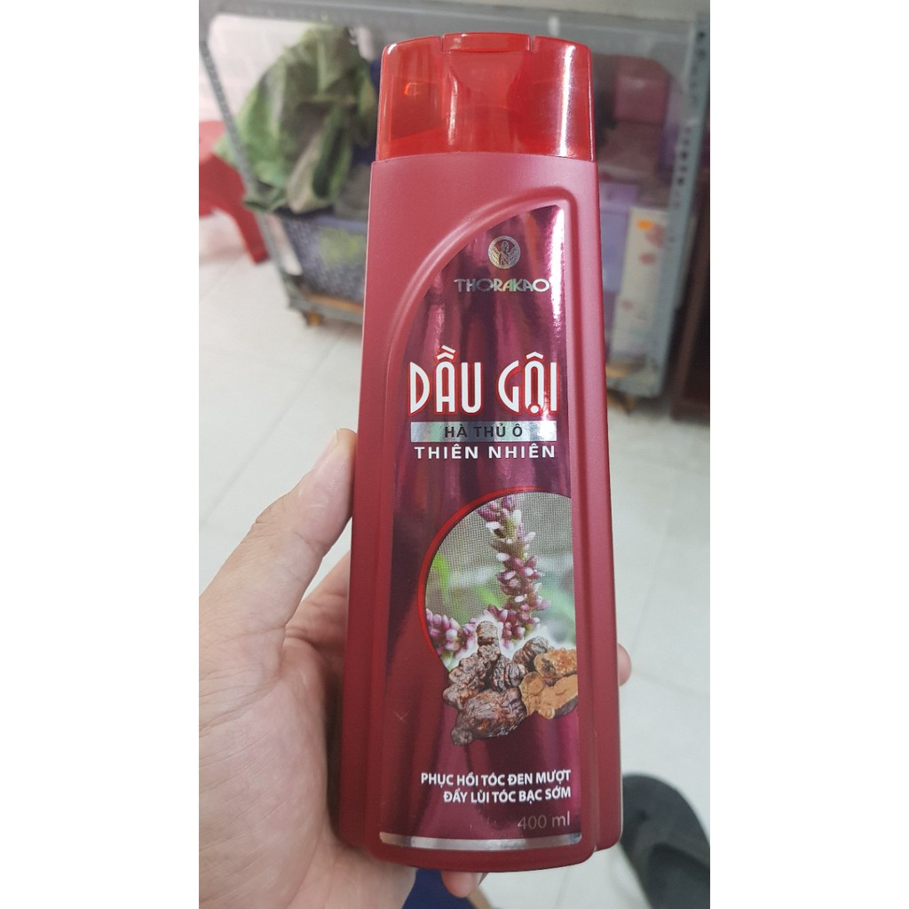 Dầu gội Thorakao Hà Thủ Ô 400ml