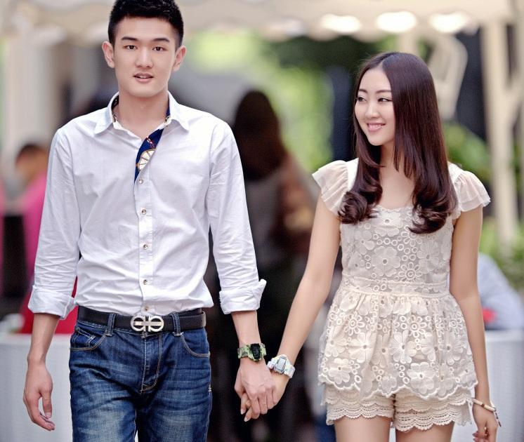 Đồng hồ nữ dây cao su Skmei 0817B (Hồng)