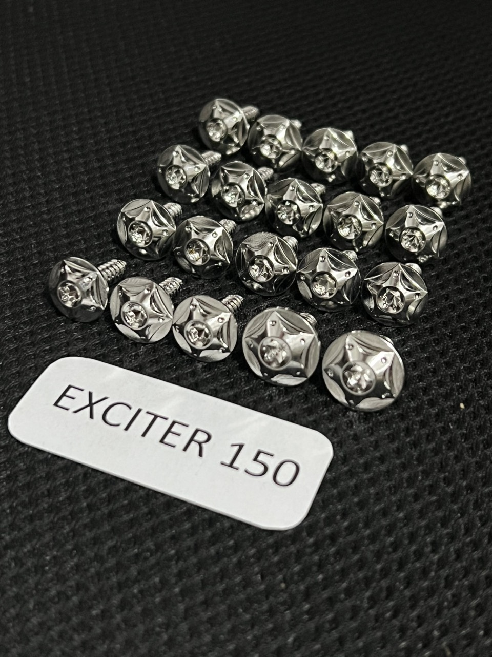 Bộ ốc dàn áo xe ex150 salaya mẫu dù ngôi sao 5 cạnh