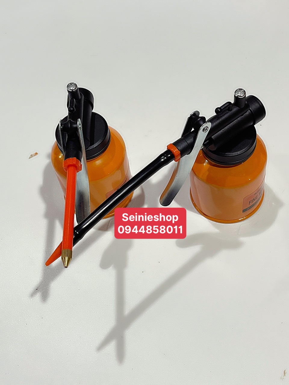 Bình xịt dầu nhớt sắt nhỏ 250 Kapusi