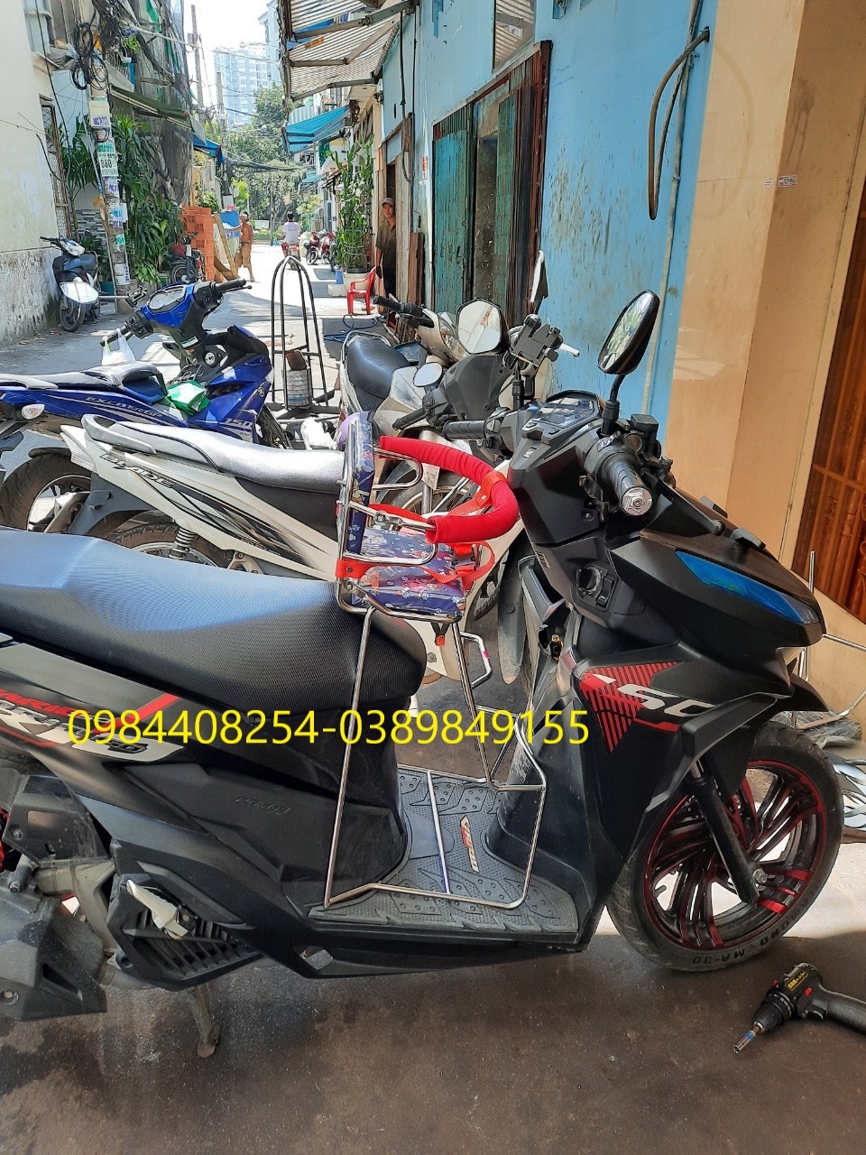 Ghế ngồi xe máy cho bé xe Vario có dựa