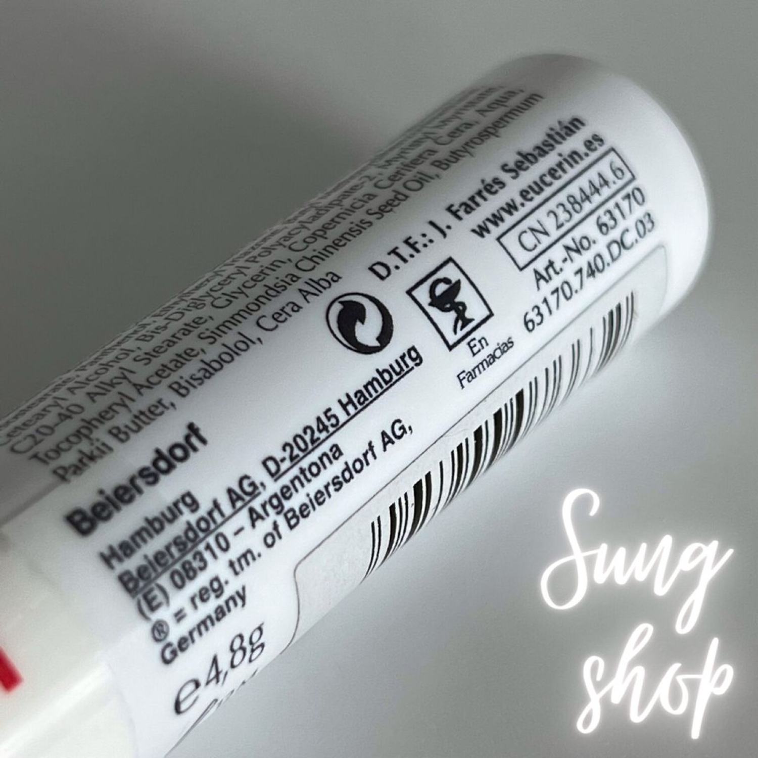 Son dưỡng môi Eucerin làm mềm môi giảm khô nứt hiệu quả