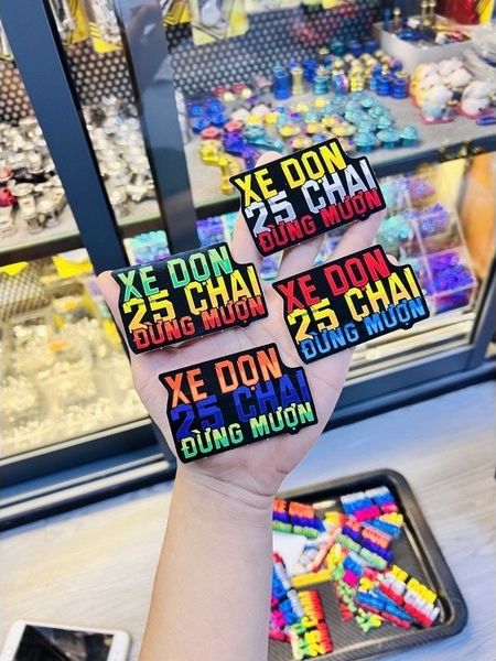 Tem logo sticker vui nhộn chống thấm nước