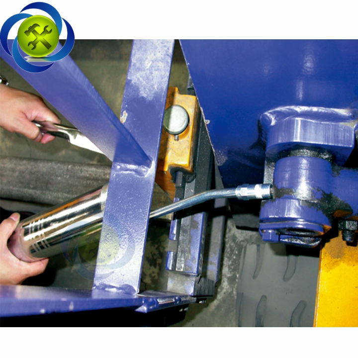 Bơm mỡ bằng tay Kingtony 9BU-251 500cc
