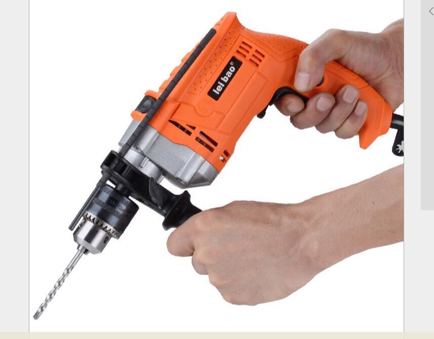 máy khoan cầm tay có chế độ búa , có thể khoan tường gạch , khoan bê tông, có chế độ điều tốc vòng quay vô cấp, có đảo chiều